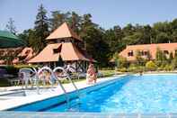 Swimming Pool Abbázia Country Club