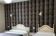 Kamar Tidur 6 Hostal Cafe Gutgreco