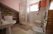 Toilet Kamar 7 B&B Panorama