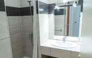 In-room Bathroom 4 Residence Les Galets