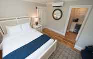 Bedroom 5 Serenity Inn Newport