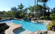 Swimming Pool 4 Hay Point Country B&B