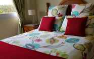 Kamar Tidur 2 Hay Point Country B&B