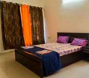 Bedroom 4 4BHK by Tripvillas Holiday Homes