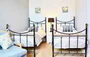 Kamar Tidur 5 Craiglands House