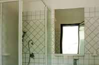 In-room Bathroom Residence Cort'e Accas