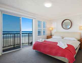 Bedroom 2 Beachfront Palm Beach Townhouse