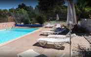 Swimming Pool 5 Camping L'Olivier