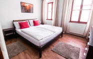 Kamar Tidur 2 Tylova Apartments