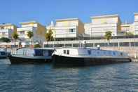 Luar Bangunan Tagus Marina - Houseboat