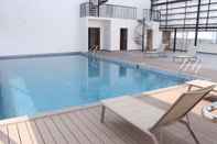 Swimming Pool Hotel Karthika Park
