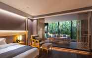 Bedroom 4 Li River Secluded Hotel