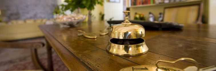 Lobby Albergo Castiglione Langhe