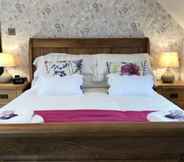 Bedroom 2 Lon Y Traeth Bed & Breakfast