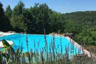 Swimming Pool Chambres d'Hôtes Les Boudines