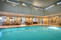 Hồ bơi Residence Inn by Marriott Provo South University