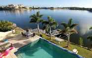 Swimming Pool 2 Lakehouse Family Oasis