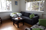 Common Space Brúnalaug Guesthouse Holiday Home