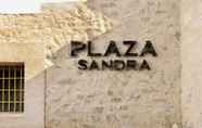 Kolam Renang 5 Plaza Sandra