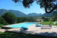 Swimming Pool Domaine de Blancardy