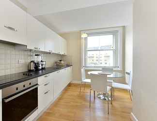 Bedroom 2 Belgravia Apartments - Old Brompton Road