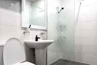 In-room Bathroom You & I Pension