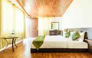 Bedroom 5 Royal Suites by Park Tree, Kasauli