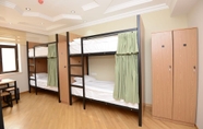 Bilik Tidur 3 Feyu Hostel Baku