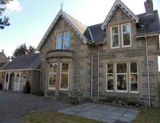 Exterior 2 Avondale House