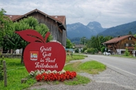 Luar Bangunan Hotel Bayerisch Meran