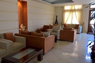 Lobby Evanik Hotel