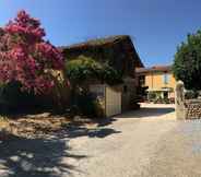 Exterior 4 Le Clos Galan