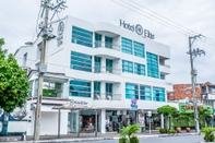 Bên ngoài Hotel Elite