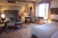 Bedroom Manoir de Kerguereon