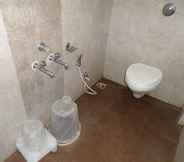 Toilet Kamar 4 Hotel Sai Ba