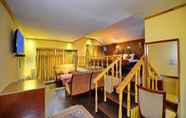 Kamar Tidur 3 Hotel Pine Palace Resort
