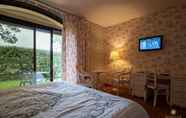 Bedroom 3 Hôtel Moulin de Val de Seugne
