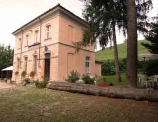 Exterior 2 Locanda del Barbaresco