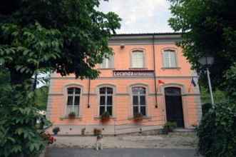 ภายนอกอาคาร 4 Locanda del Barbaresco