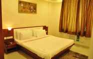 ห้องนอน 3 Hotel Shiv International