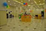 Lobby Hotel Shiv International