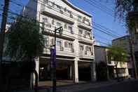 Bangunan PURPLE HOTEL Futsukaichi