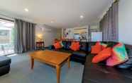 Ruang Umum 5 Condo 105 at Horizons Golf Resort - Salamander Bay NSW