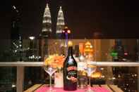 Bar, Kafe, dan Lounge Apartment at Setia Sky Residences