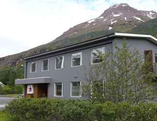 ภายนอกอาคาร 2 Seyðisfjörður Guesthouse