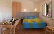 Bedroom 7 Camping Village Marina Chiara