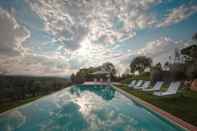 Swimming Pool Borgo Sant'Ambrogio Resort