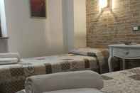 Kamar Tidur B&B La Rocca