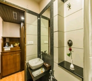 Toilet Kamar 6 hotel Jai Palace
