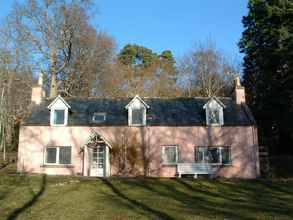 Exterior 4 Finzean Estate Holiday Cottages